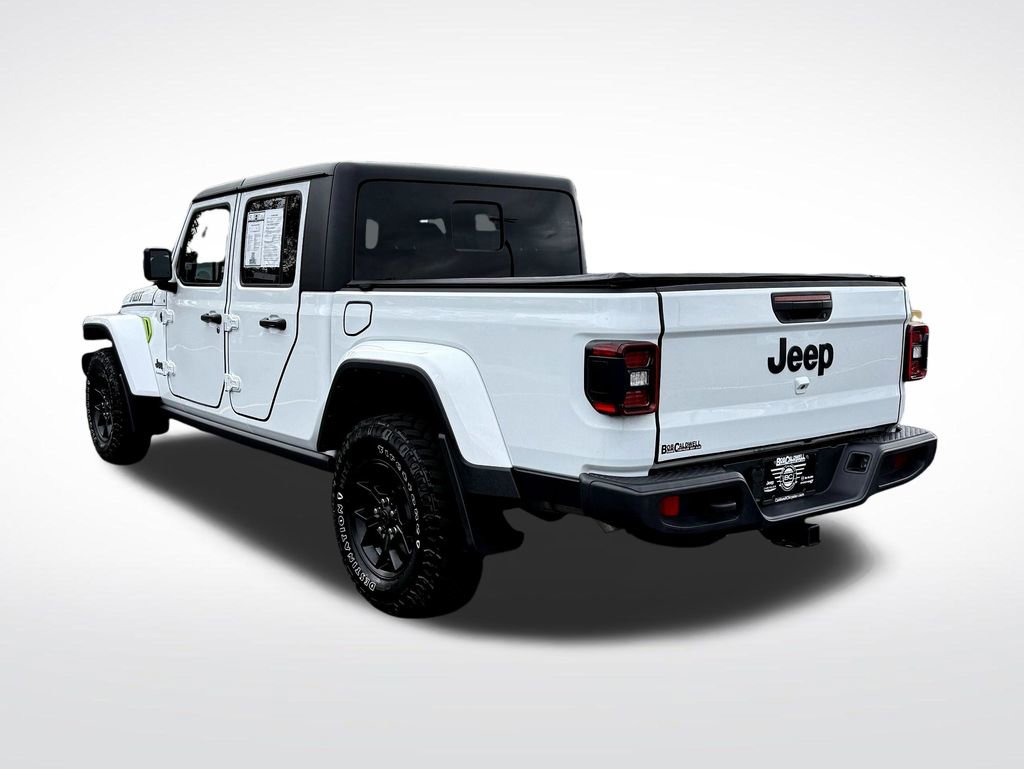 Used 2024 Jeep Gladiator Sport image 5