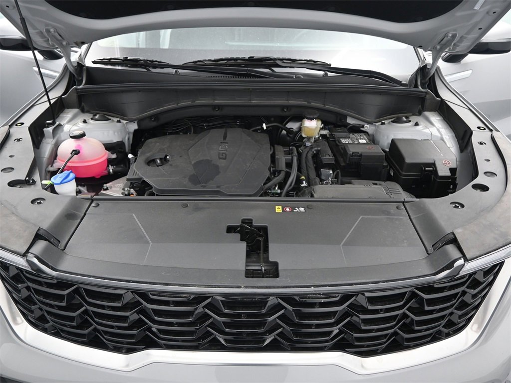 New 2025 Kia Sorento S image 12