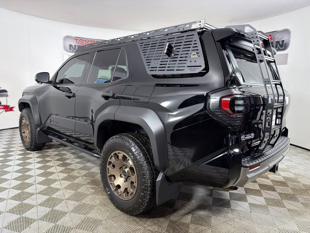 Used 2025 Toyota 4Runner Trailhunter AWD/4WD image 5