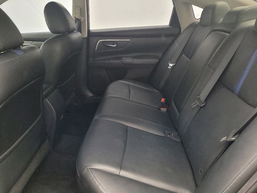 Used 2018 Nissan Altima 2.5 SR w/ SR Special Edition image 18