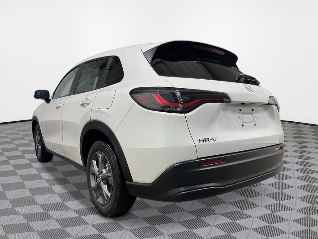 New 2027 Honda HR-V LX image 3