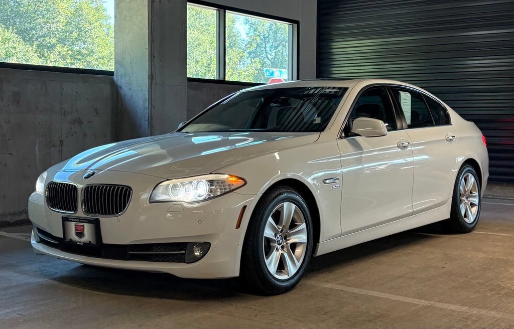 Used 2012 BMW 528i xDrive Sedan
