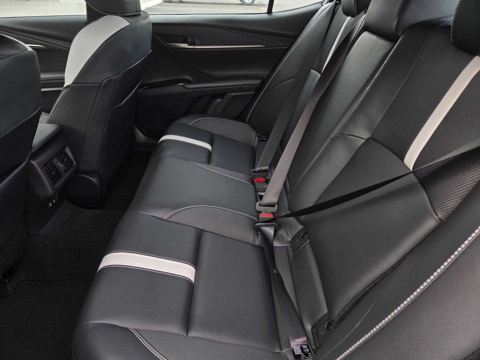 Certified 2026 Toyota Camry SE w/ Convenience Package FWD image 11