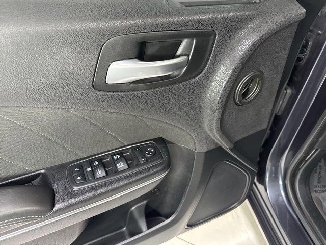 Used 2018 Dodge Charger GT image 11
