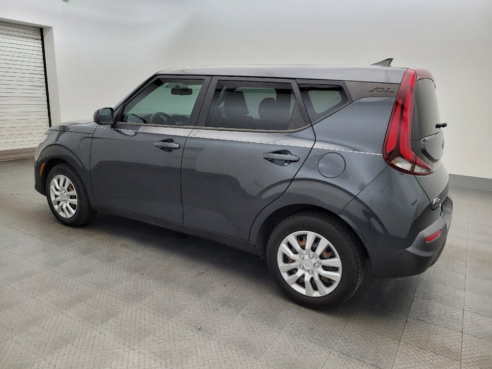 Used 2021 Kia Soul LX FWD image 3