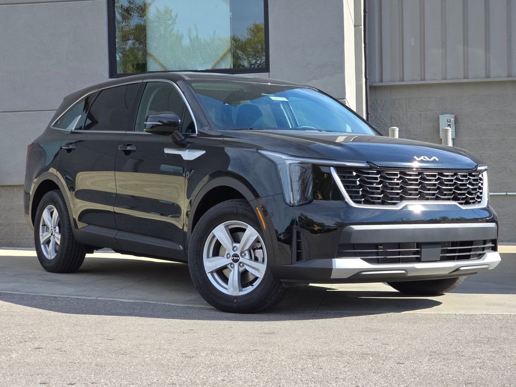 New 2026 Kia Sorento LX image 2