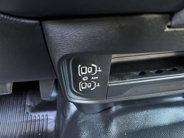 New 2026 RAM 2500 Tradesman w/ Chrome Appearance Group AWD/4WD image 23
