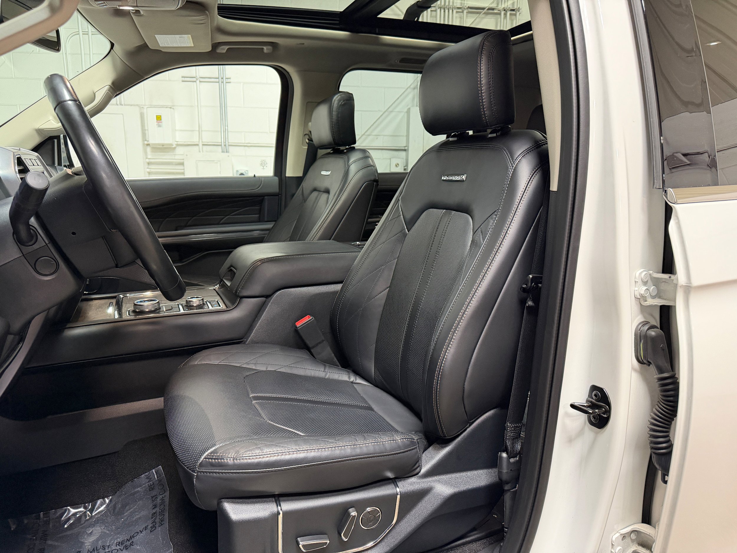 Used 2021 Ford Expedition Max Platinum AWD/4WD image 9