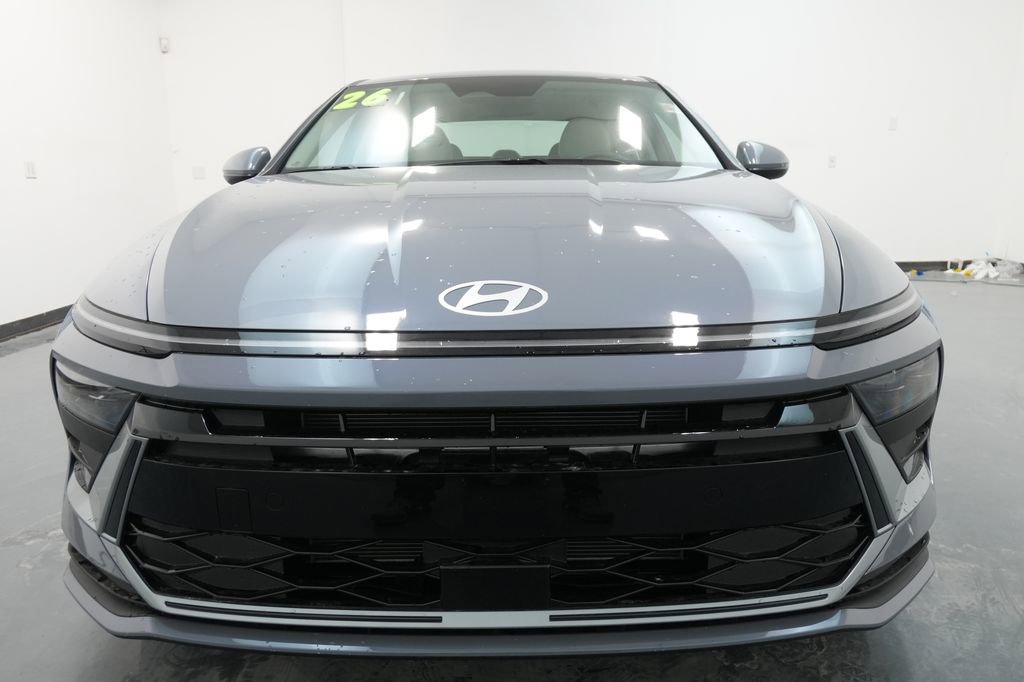 New 2026 Hyundai Sonata SE FWD image 2