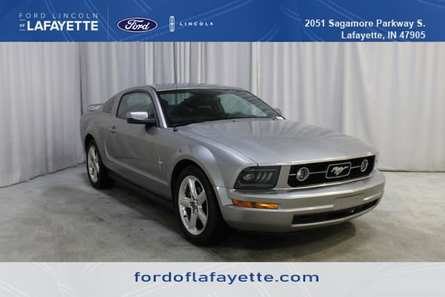 Used 2008 Ford Mustang Deluxe