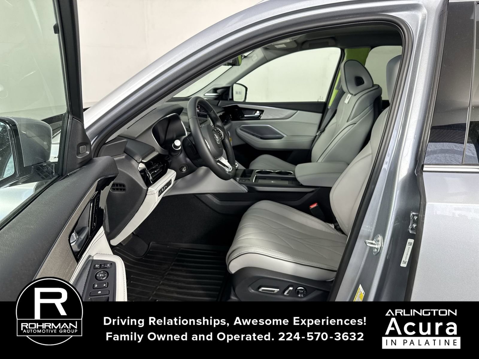 New 2026 Acura MDX w/ Advance Package image 4