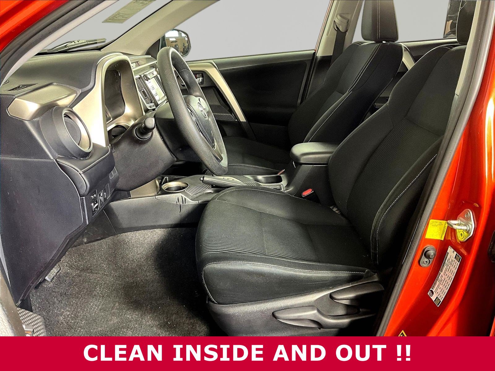 Used 2015 Toyota RAV4 XLE FWD image 19
