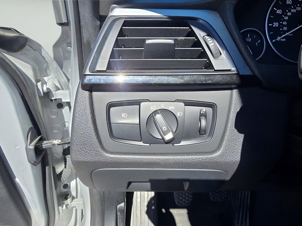 Used 2015 BMW 335i xDrive 335i xDrive image 17