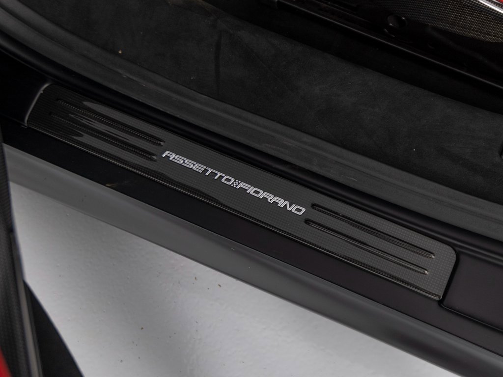 Used 2024 Ferrari SF90 Spider image 15