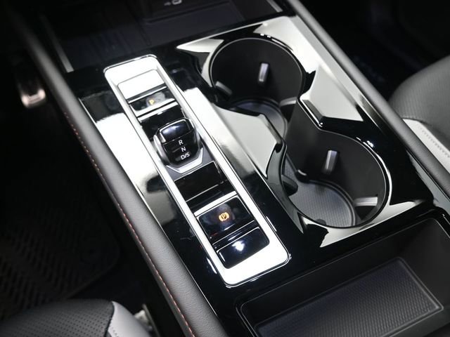 New 2026 Volkswagen Atlas Peak Edition image 9