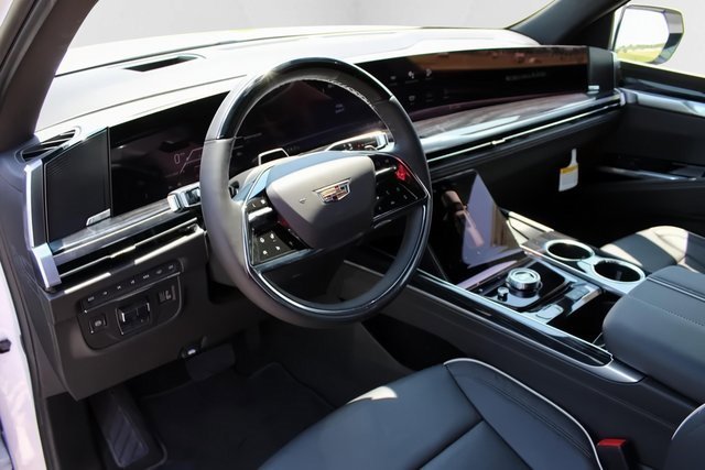 New 2025 Cadillac Escalade ESV Sport w/ Touring Package image 12