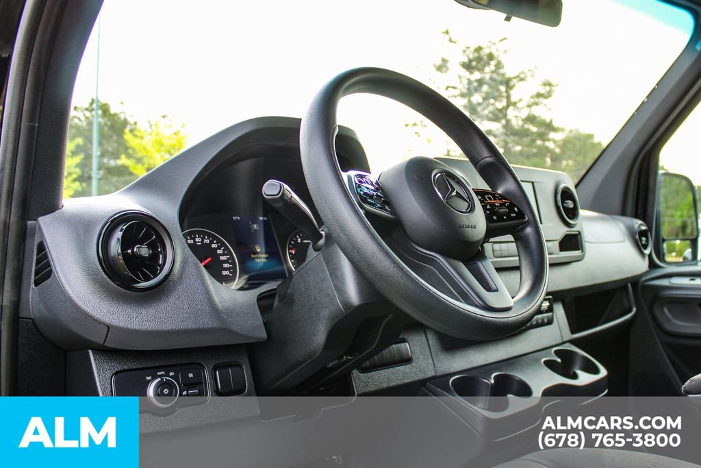 Used 2024 Mercedes-Benz Sprinter 2500 image 19