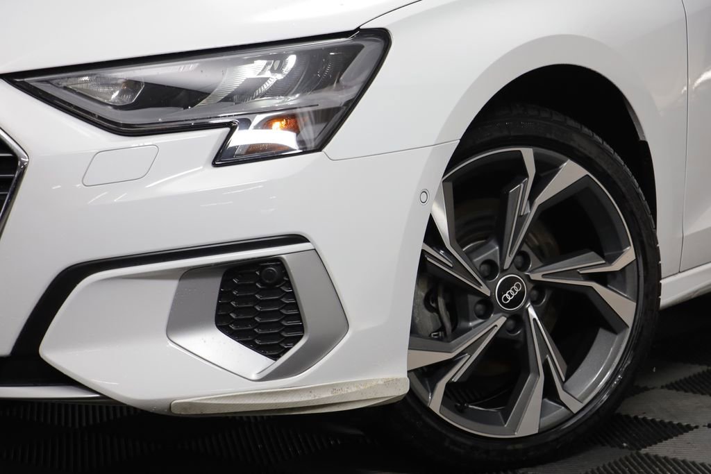 Used 2022 Audi A3 2.0T Premium w/ Convenience Package image 3