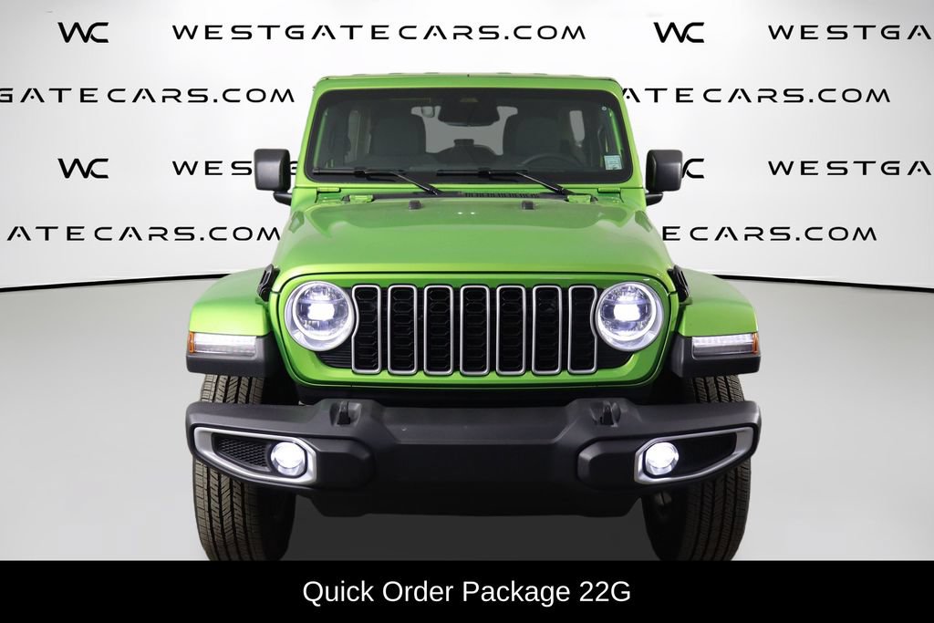 Used 2026 Jeep Wrangler Unlimited Sahara AWD/4WD image 2