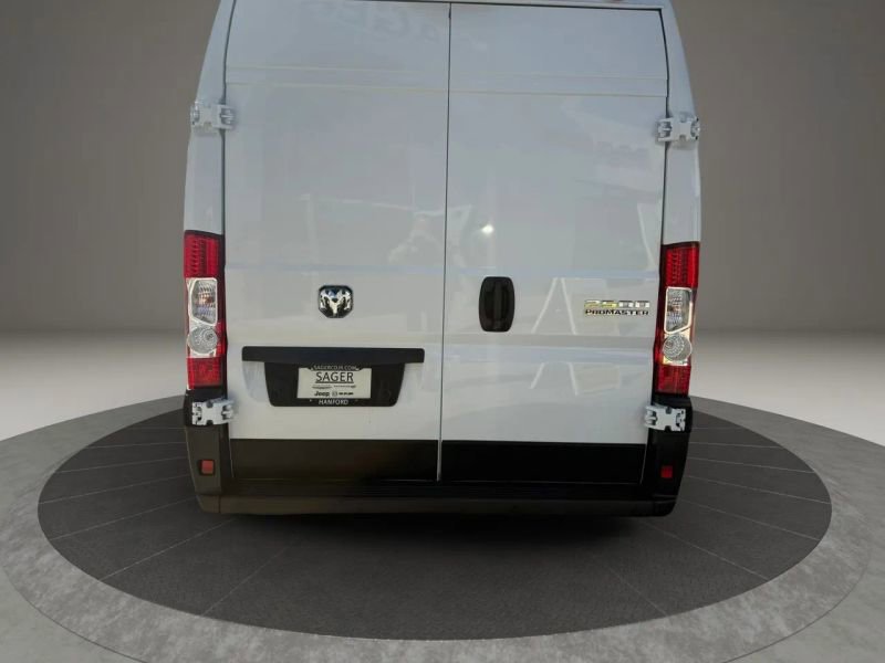 New 2025 RAM ProMaster 2500 w/ Premium Convenience Group image 23