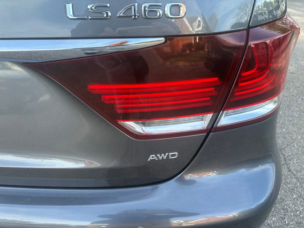 Used 2015 Lexus LS 460 AWD w/ Comfort Package image 24
