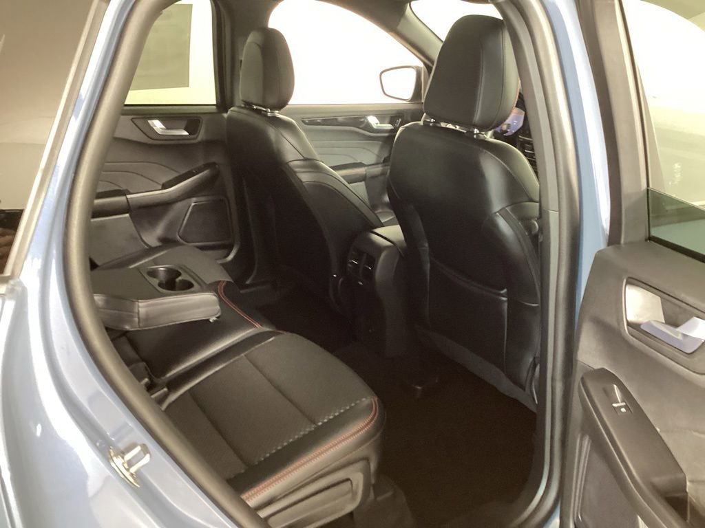 Used 2025 Ford Escape ST-Line w/ Equipment Group 301A FWD image 36