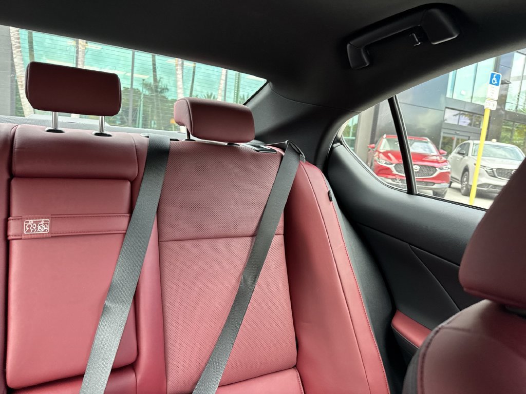 Used 2023 Lexus IS 300 w/ Comfort Package RWD image 19
