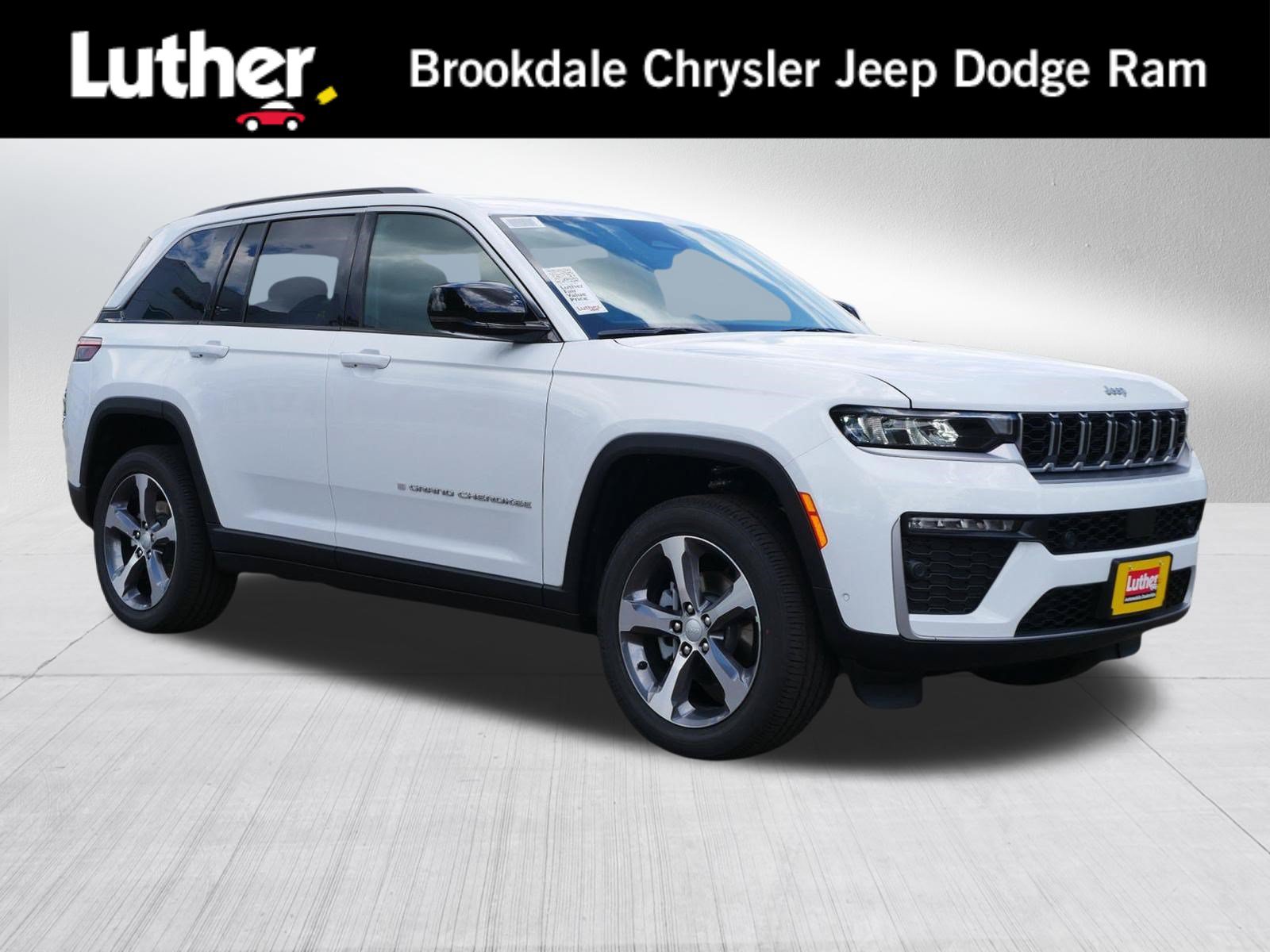 New 2026 Jeep Grand Cherokee Limited w/ Luxury Tech Group II