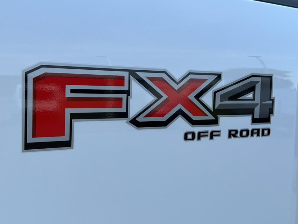 New 2026 Ford F250 4x4 Crew Cab Super Duty video 2