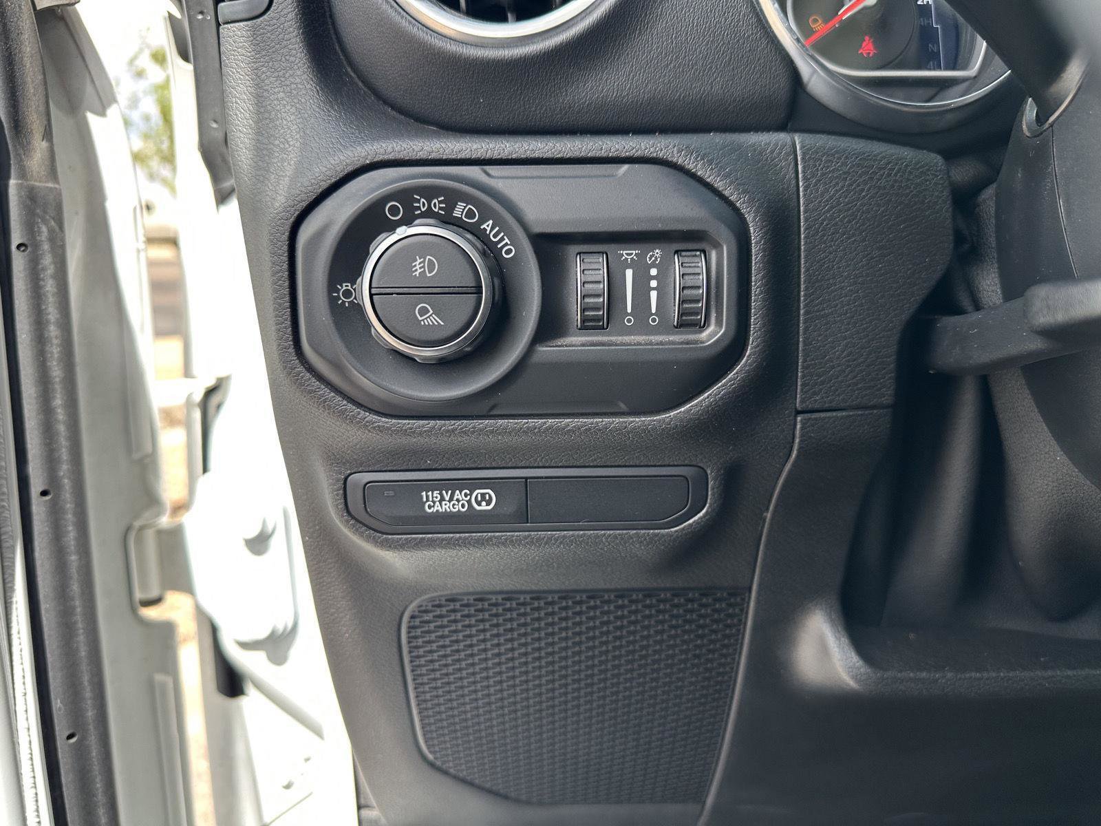 Used 2020 Jeep Gladiator Rubicon AWD/4WD image 20