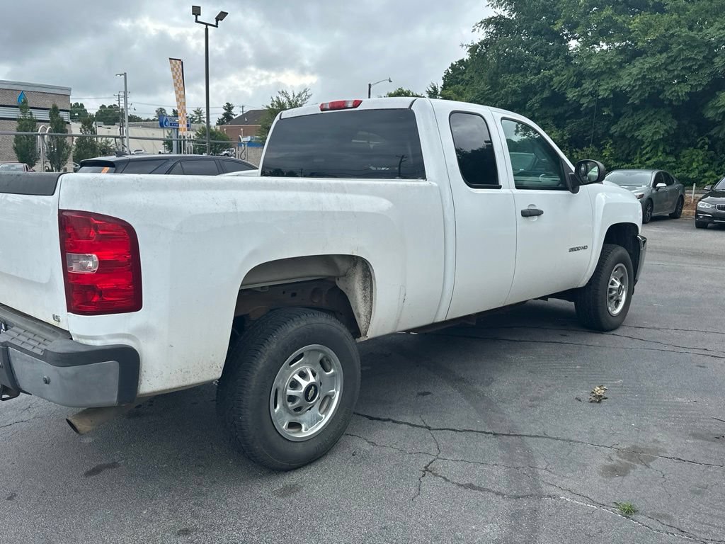 Used 2013 Chevrolet Silverado 2500 W/T AWD/4WD image 9