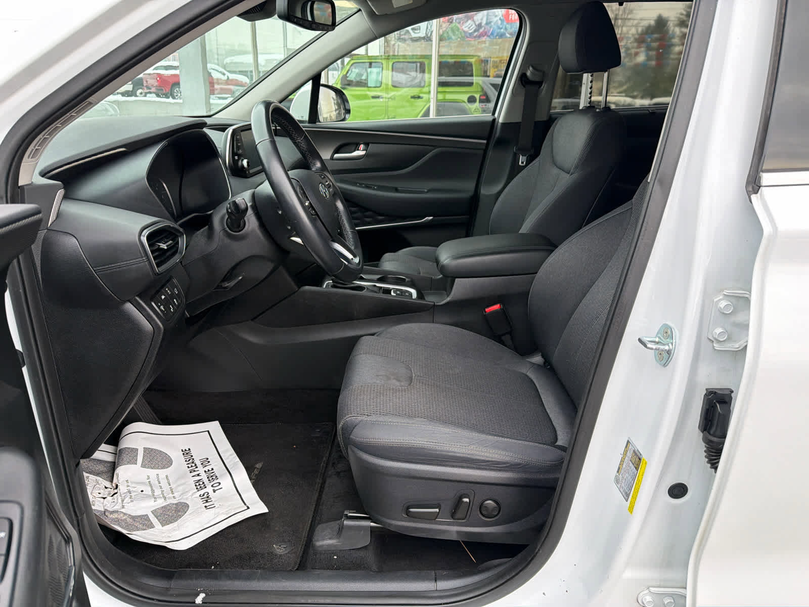 Used 2019 Hyundai Santa Fe SEL image 17