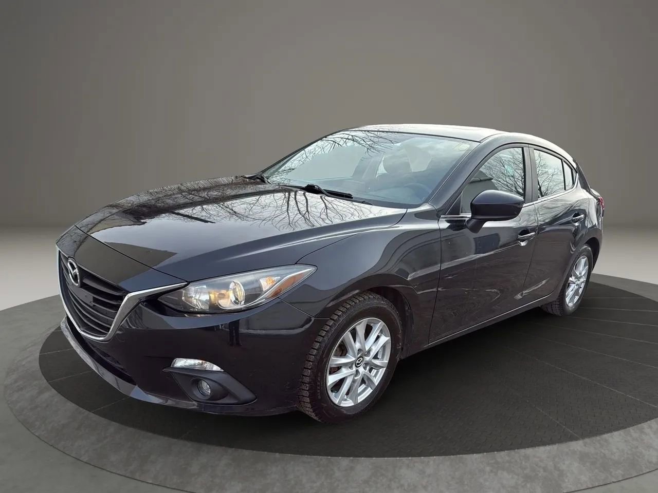Used 2015 MAZDA MAZDA3 i Grand Touring image 1