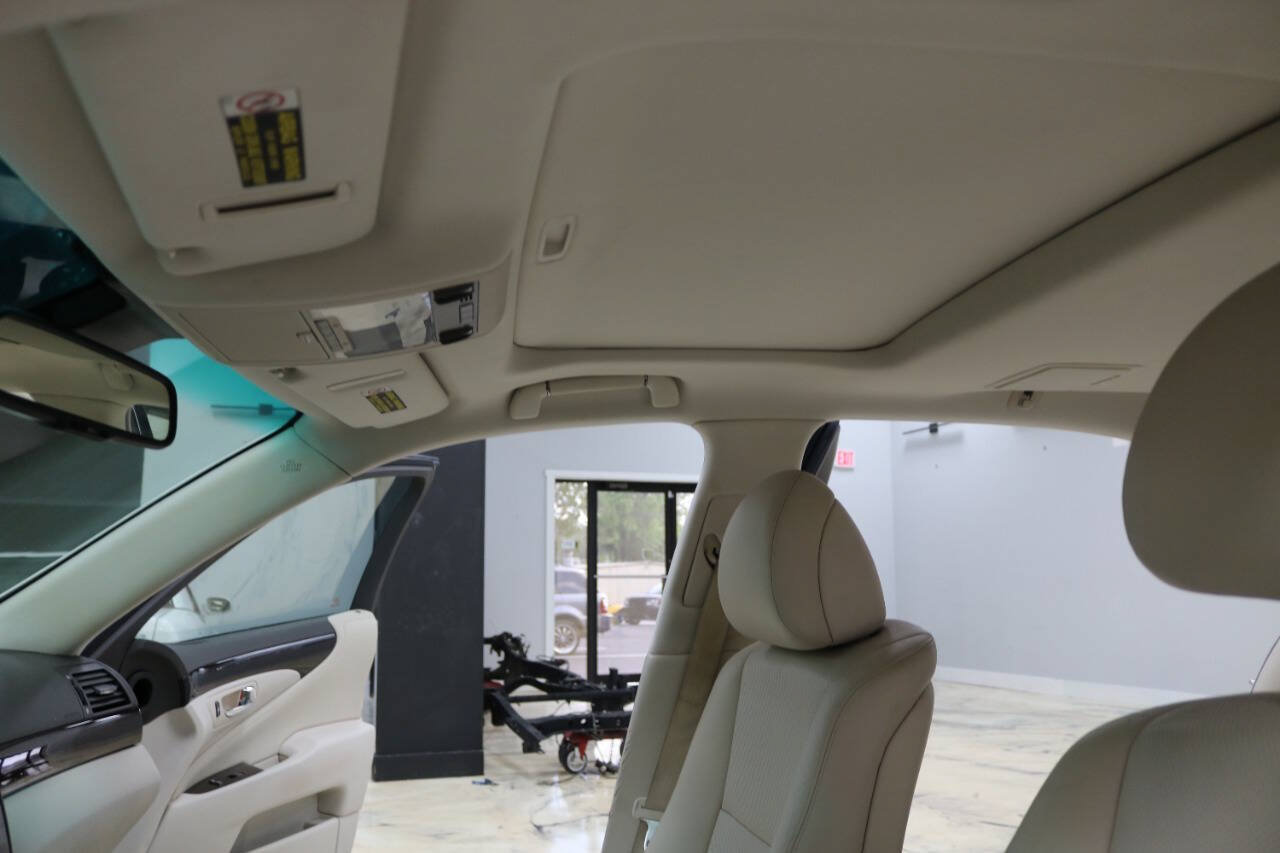Used 2008 Lexus LS 460 L RWD image 70