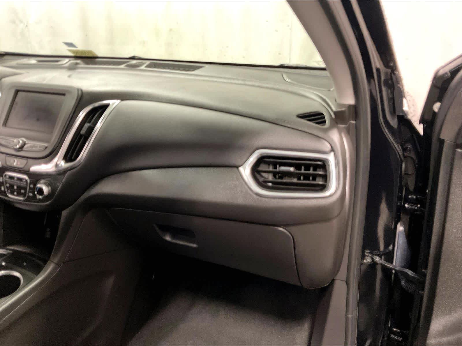 Used 2024 Chevrolet Equinox LT AWD/4WD image 13