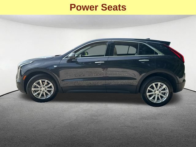 Used 2023 Cadillac XT4 Luxury w/ Driver Awareness Package AWD/4WD image 6