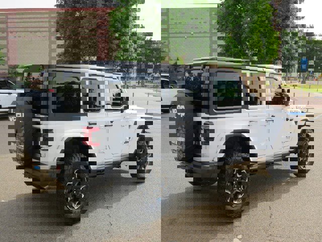 New 2023 Jeep Wrangler Rubicon w/ Steel Bumper Group image 9