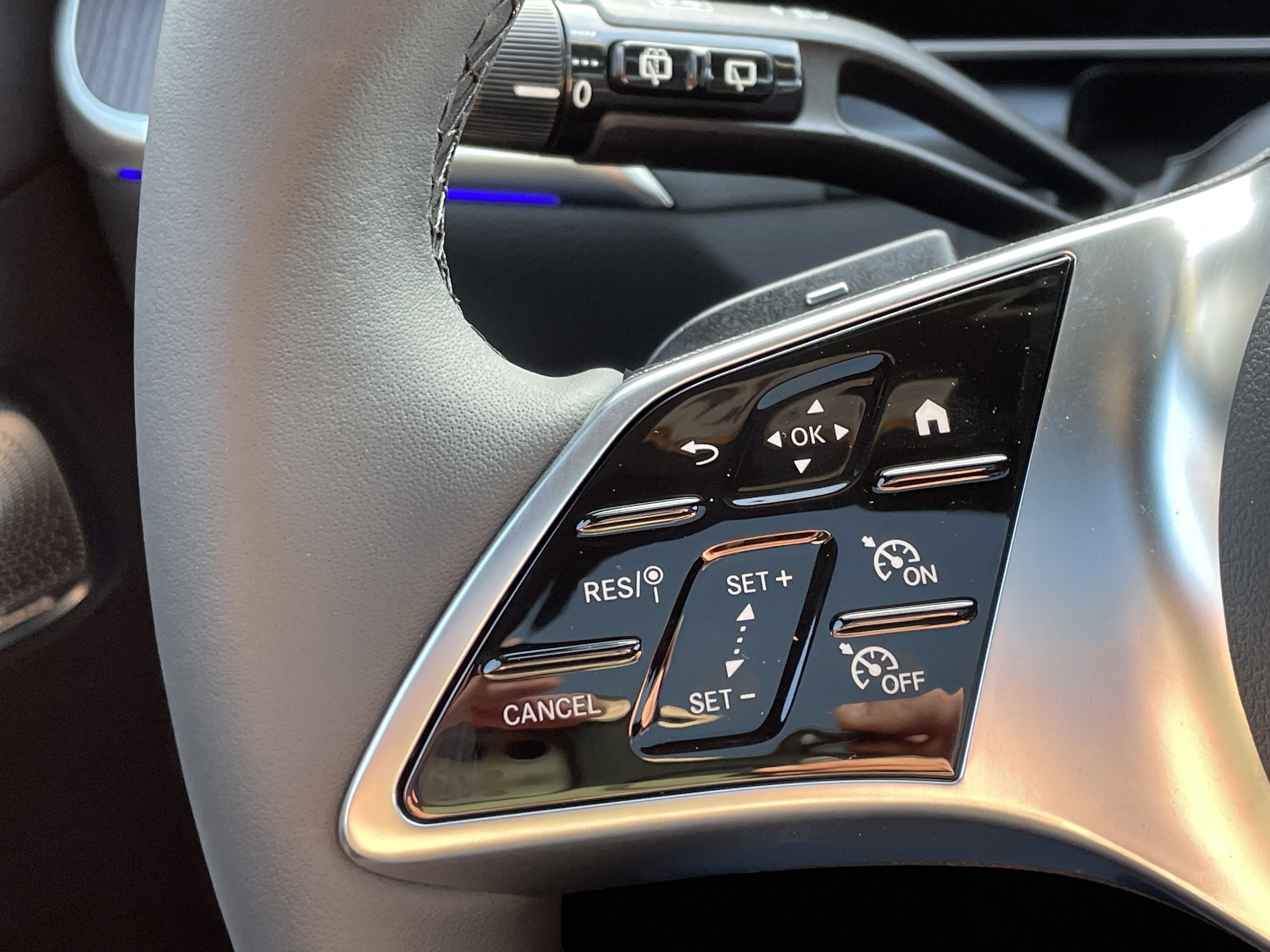 New 2026 Mercedes-Benz GLC 300 image 26