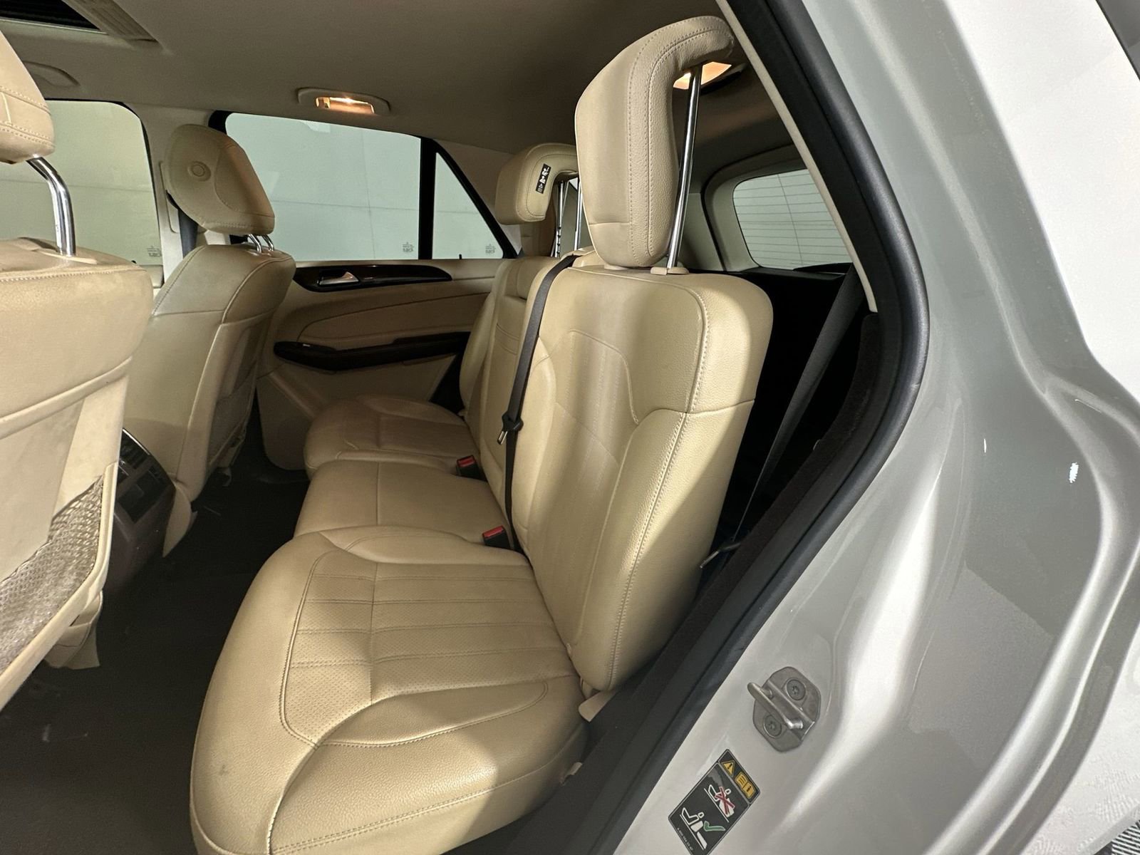 Used 2019 Mercedes-Benz GLE 400 4MATIC image 23