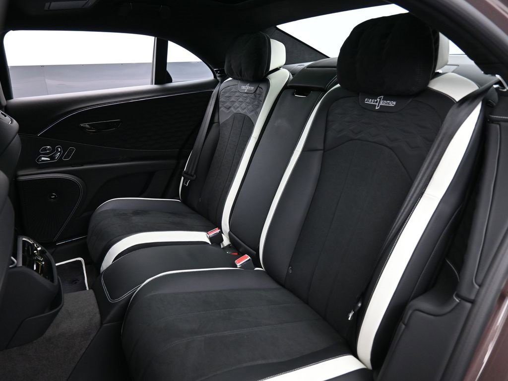 Certified 2025 Bentley Flying Spur Speed image 29