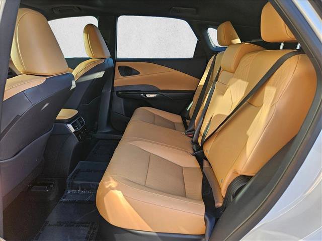 Used 2026 Lexus RX 350 Premium w/ Accessory Package (2T) image 22