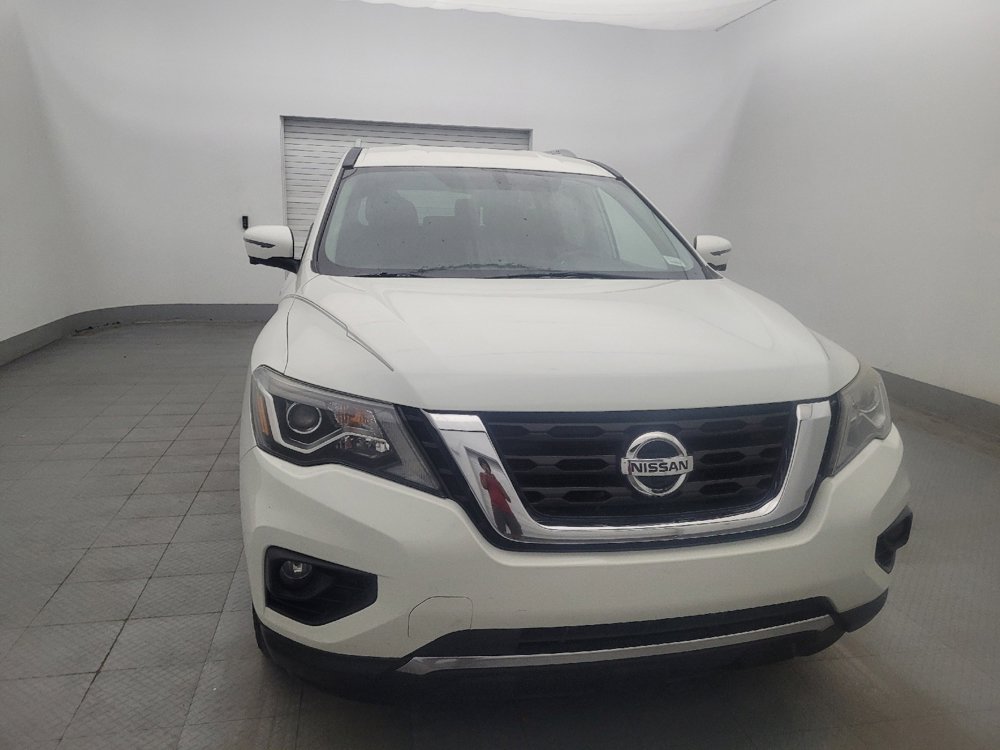 Used 2018 Nissan Pathfinder SL FWD image 14