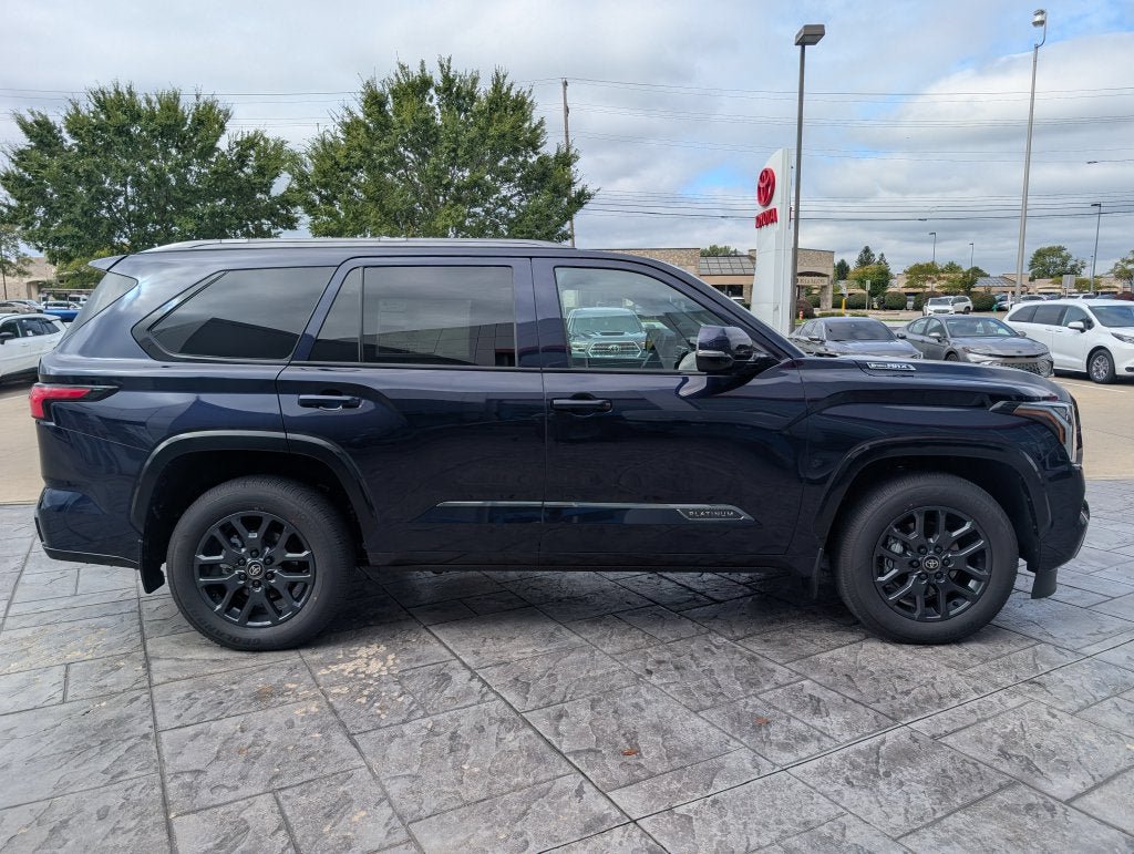 New 2026 Toyota Sequoia Platinum w/ Tow Technology Package AWD/4WD image 9
