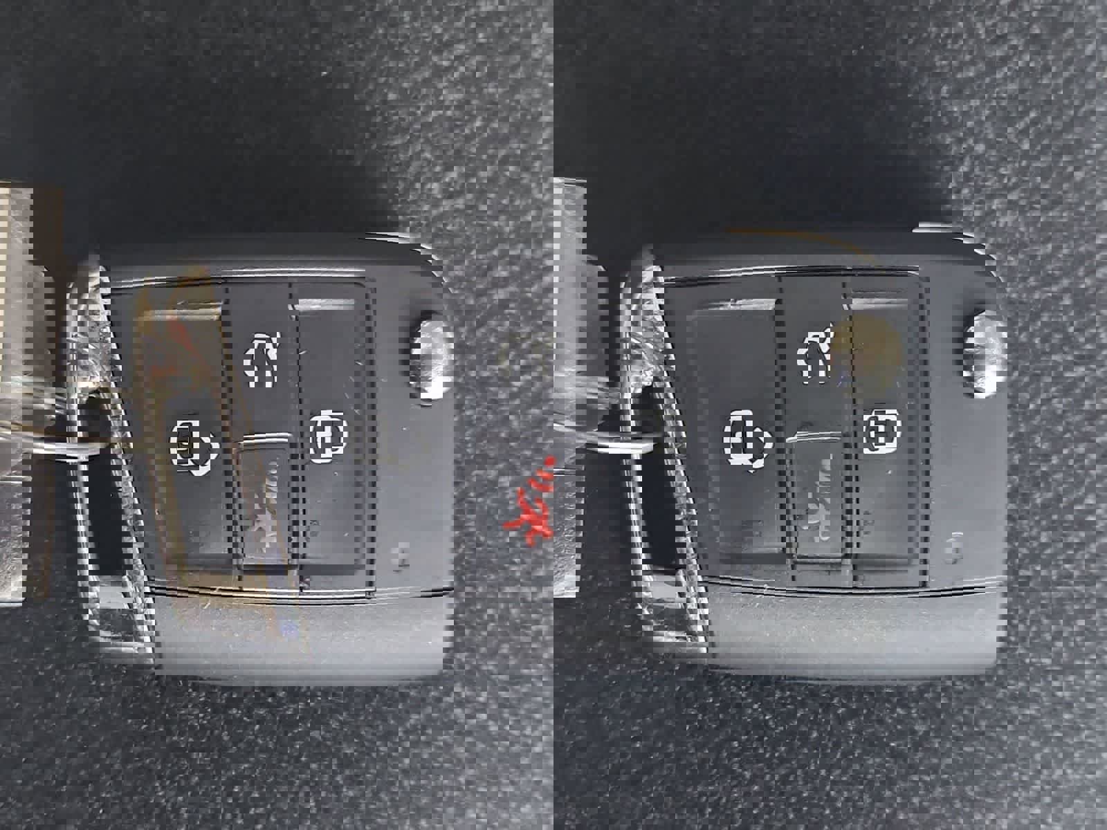 Used 2022 Volkswagen Tiguan S image 33