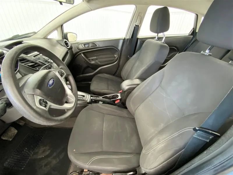 Used 2019 Ford Fiesta SE image 14