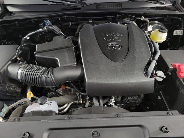 Used 2023 Toyota Tacoma SR5 RWD image 13