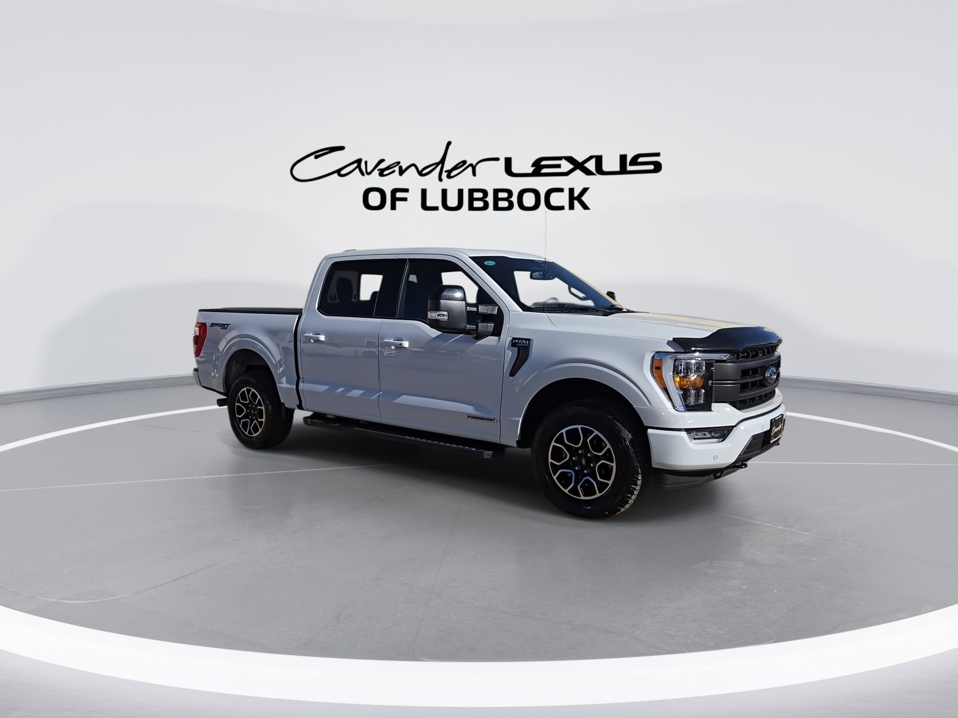 Used 2023 Ford F150 Lariat AWD/4WD image 2