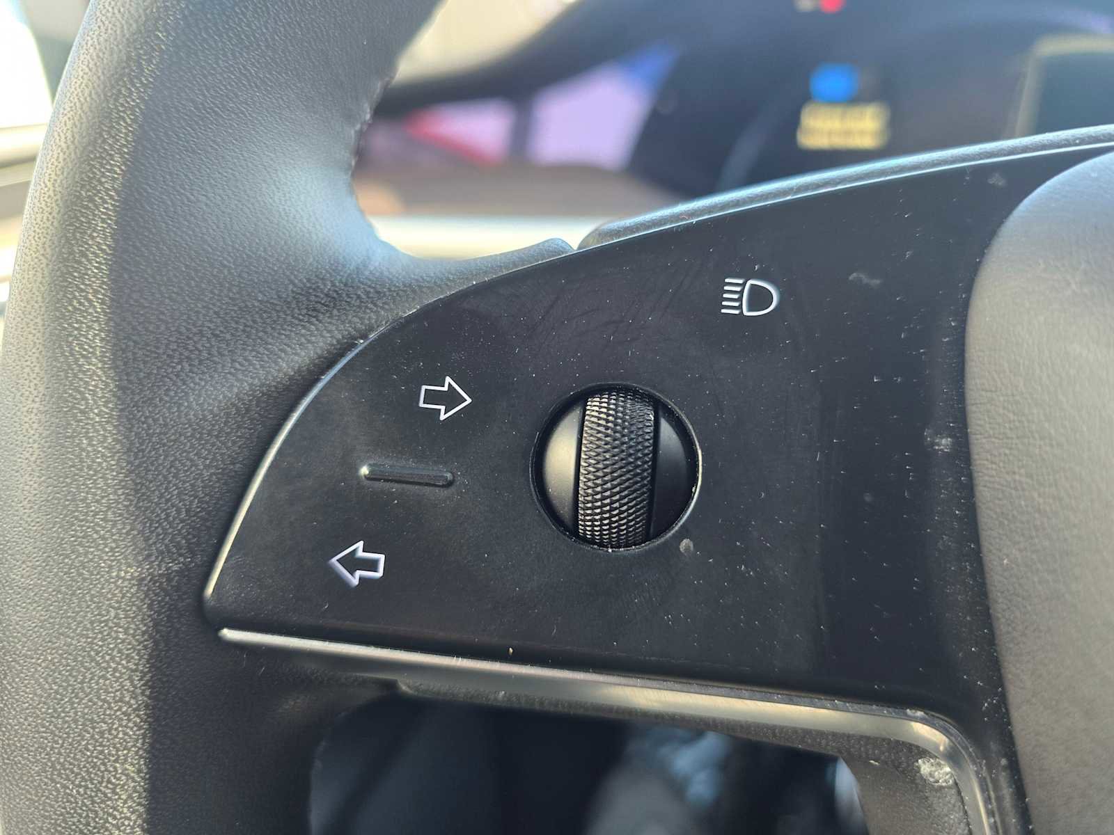 Used 2024 Tesla Model X AWD/4WD image 35