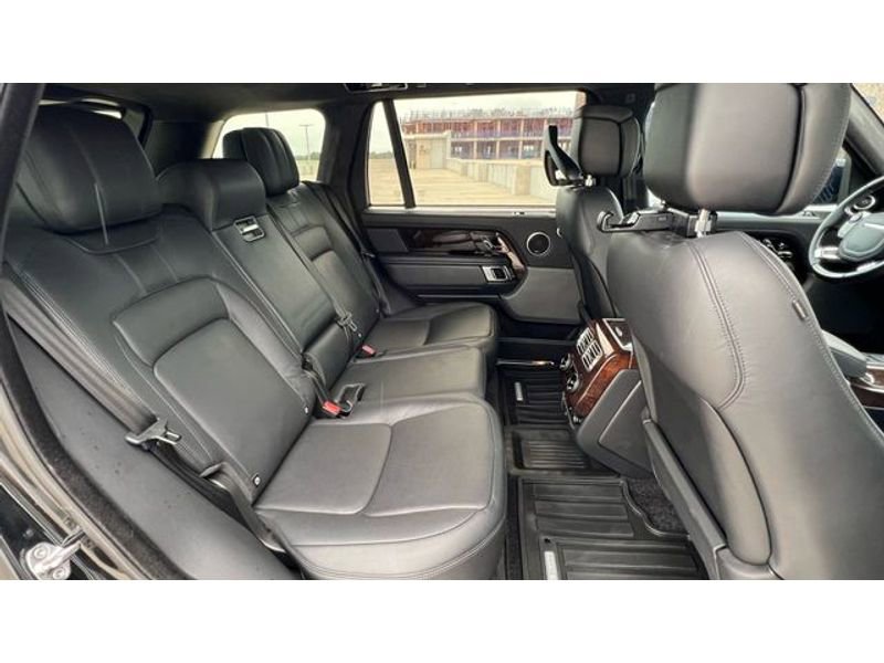 Used 2019 Land Rover Range Rover Long Wheelbase Supercharged image 22
