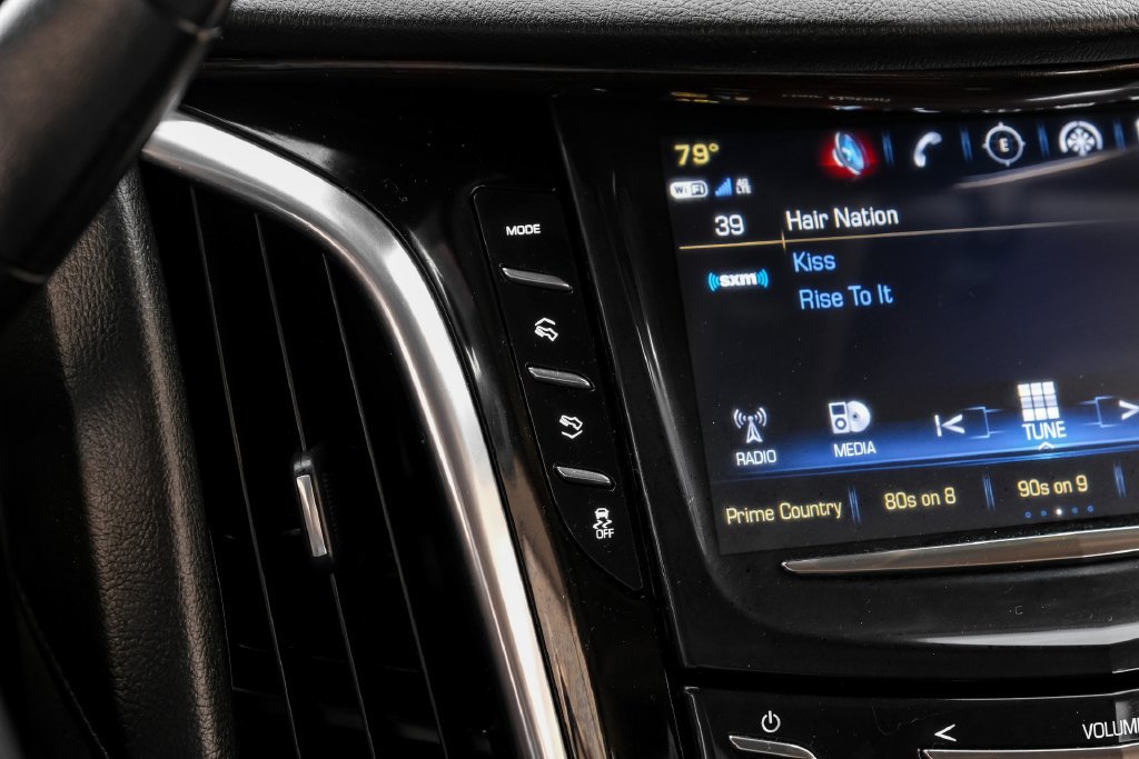 Used 2019 Cadillac Escalade ESV Premium Luxury RWD image 30